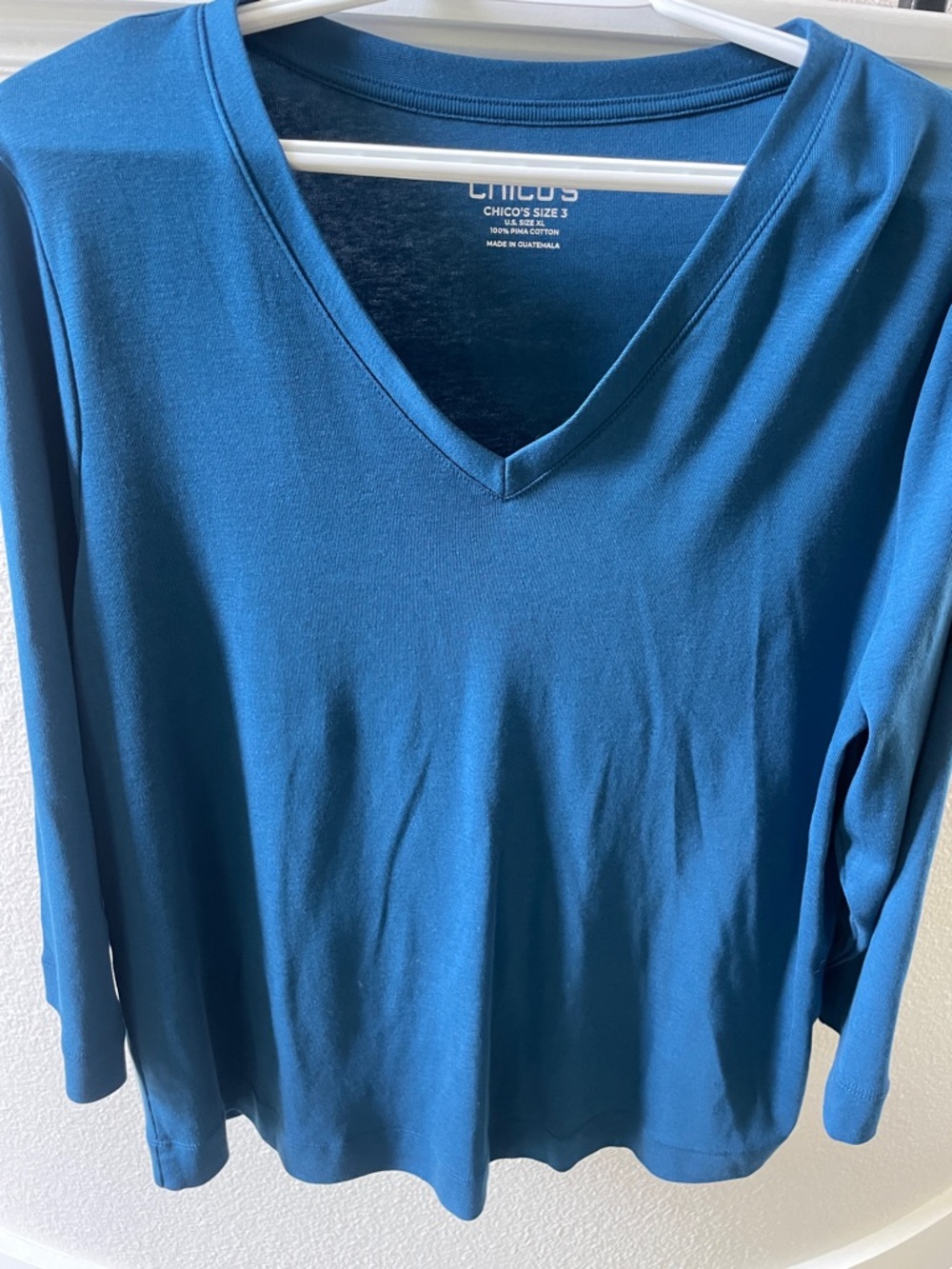 Chico's Deep Blue V-Neck Bracelet Sleeve Top